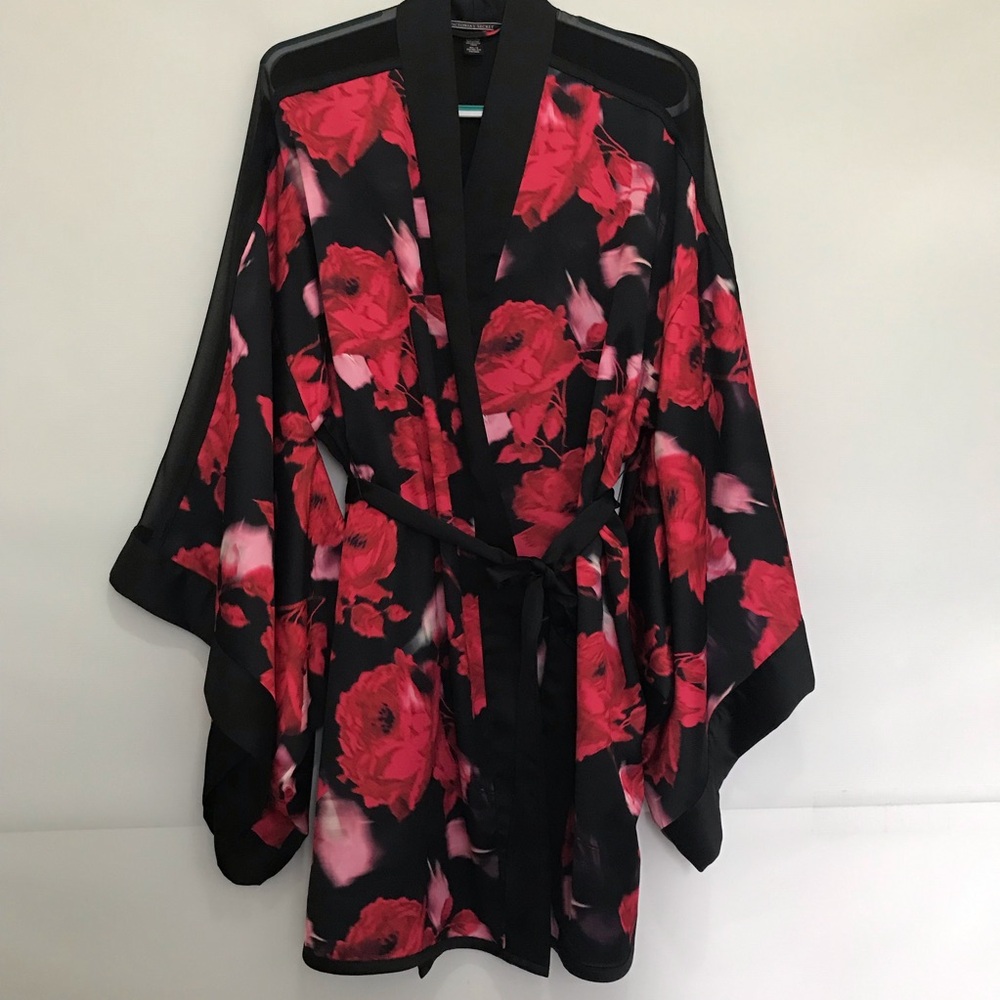 Victoria’s Secret Floral Satin Kimono Robe - Black & Red Size M/L